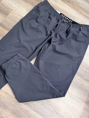 Hurley Men's Black Elastic Waist Jogger with Contrast Drawstring